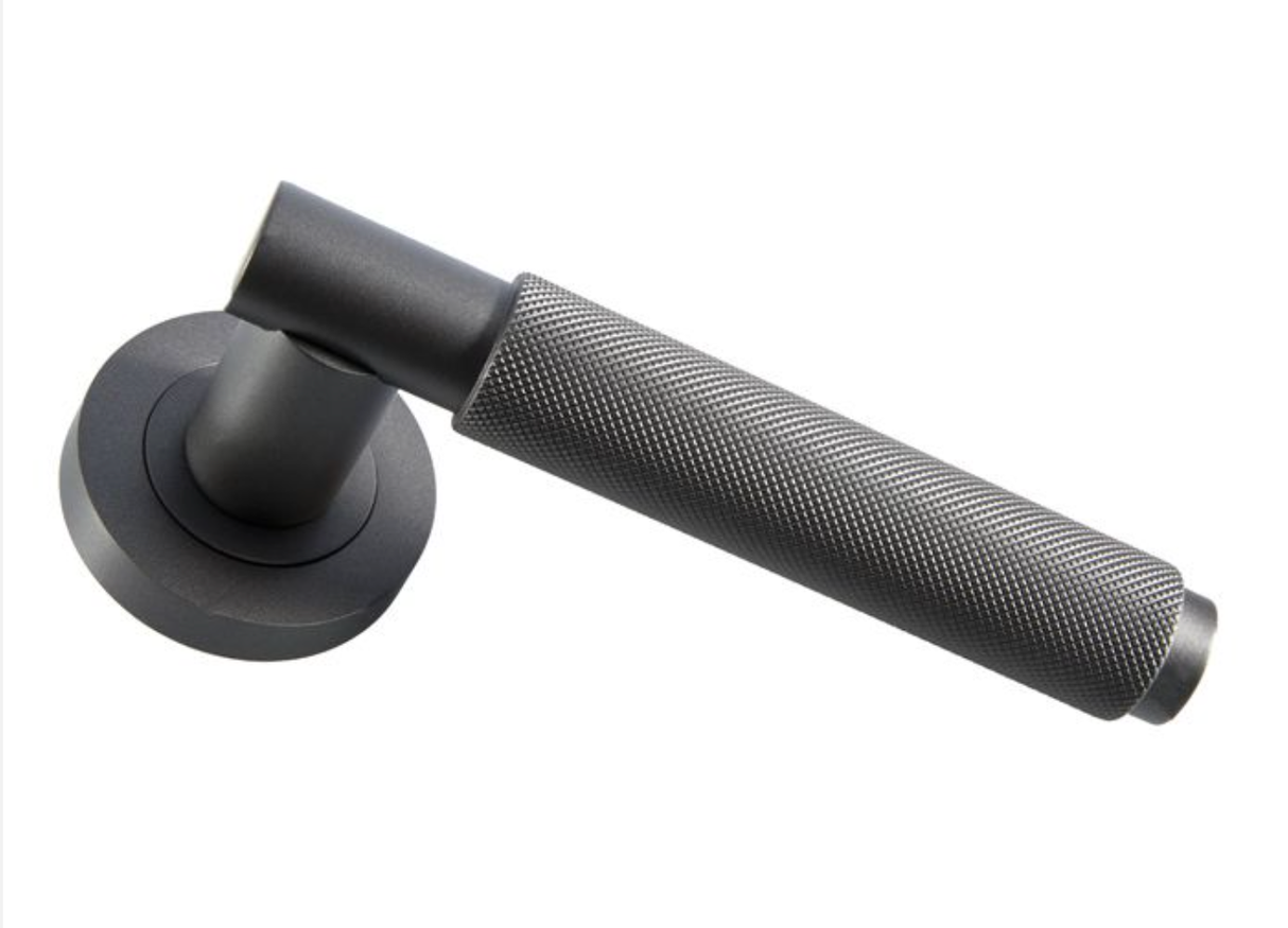 Matt Bronze Varese Knurled Lever on Round Rose | EUL050MBRZ