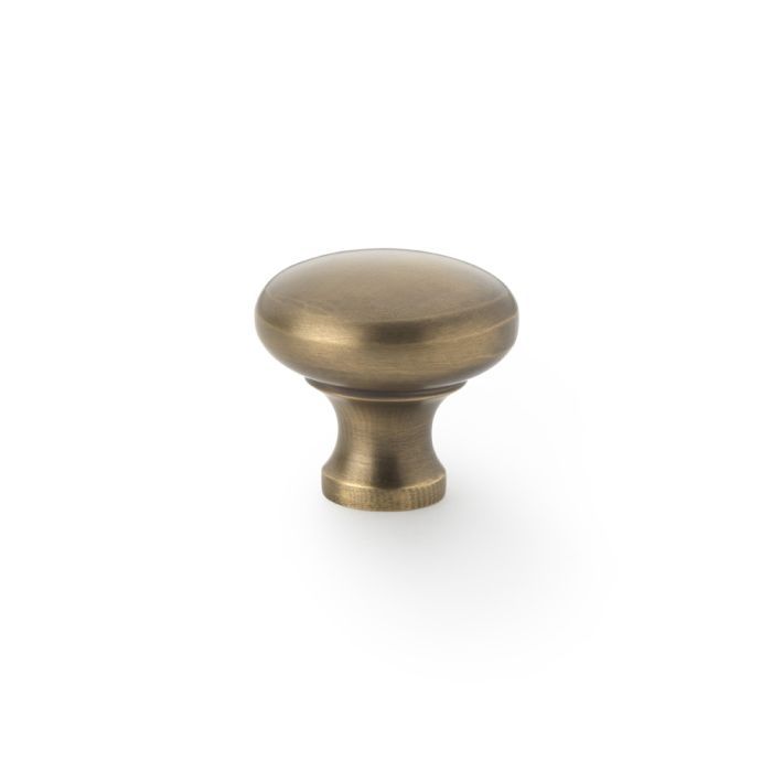 A&W Antique Brass 32mm Wade Round Cupboard Knob | AW836-32-AB
