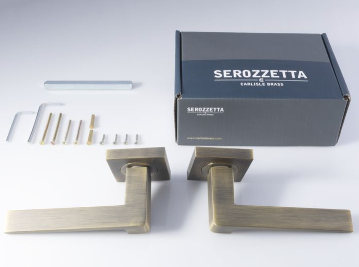 Set Serozzetta Antique Brass Serozzetta Equi Lever on square rose | SZM370AB