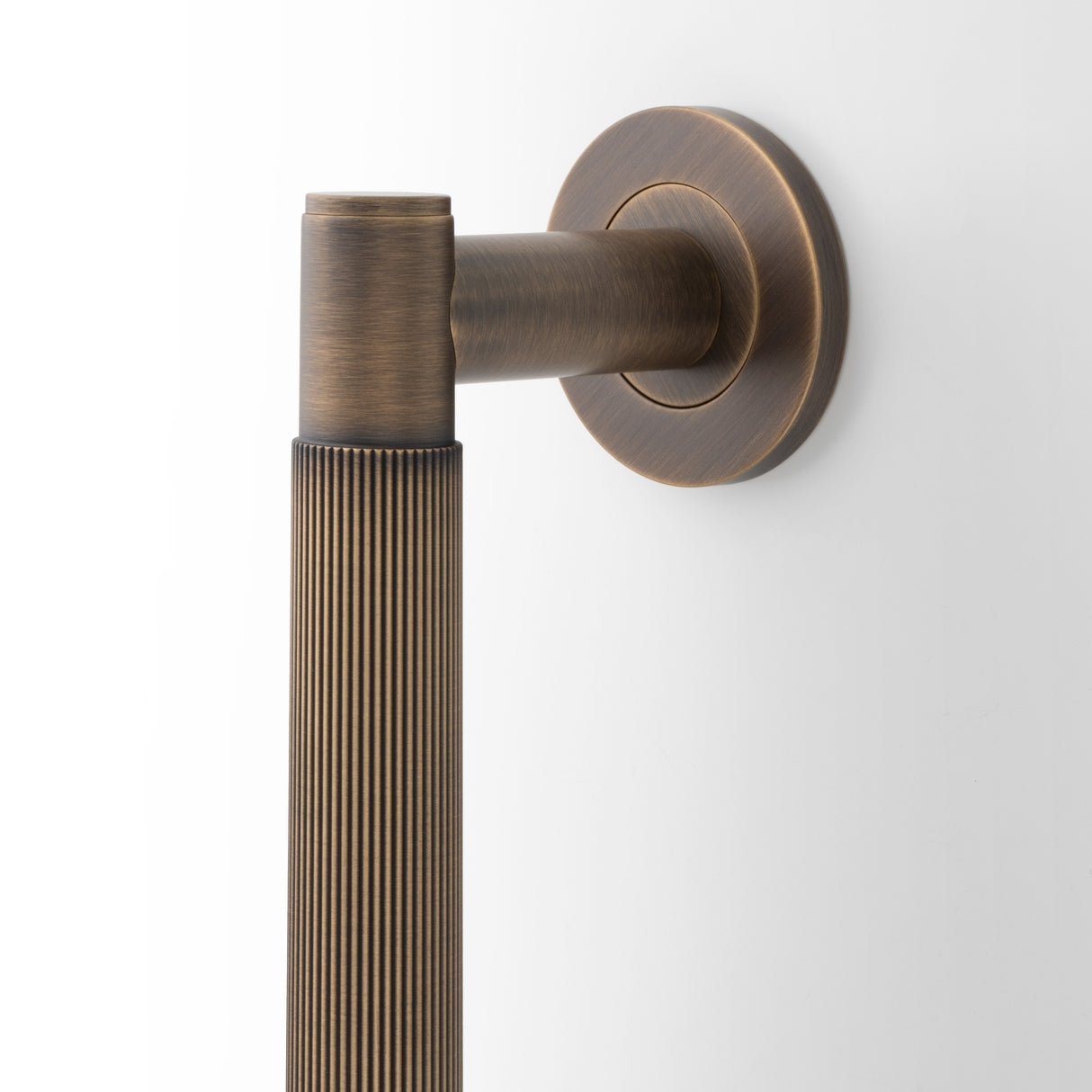 Satin Brass PVD Spitfire Reeded Pull Handle | AW502-450-SBPVD