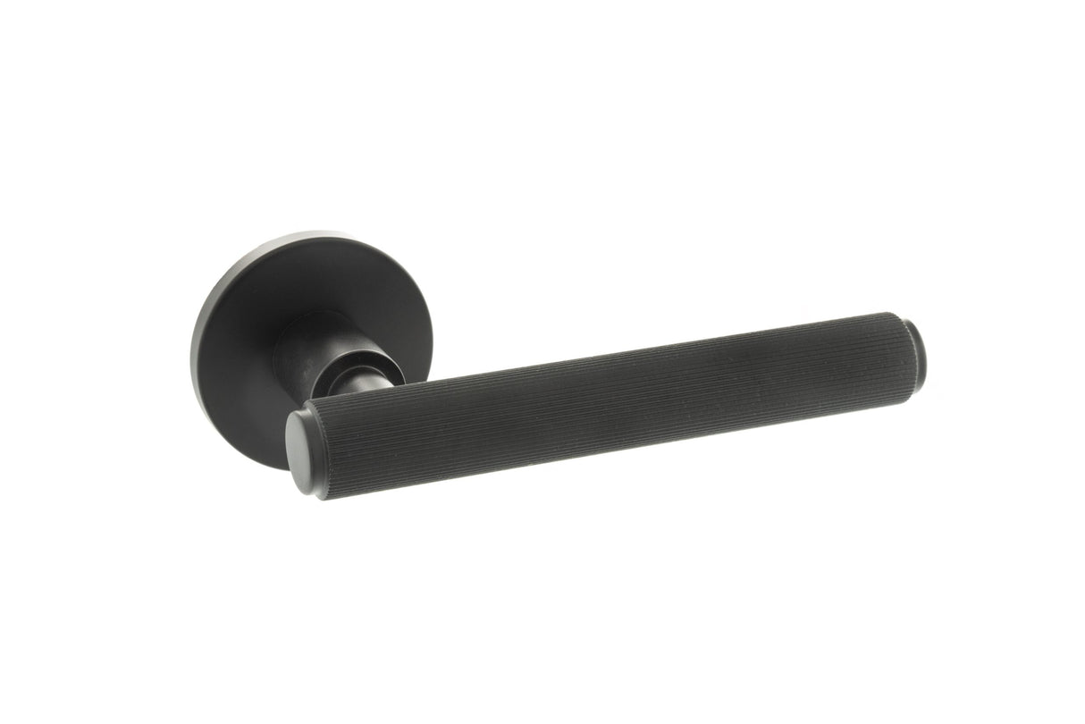 Set Millhouse Matt Black Stephenson Linear Lever on 5mm rose | MHSR250MB