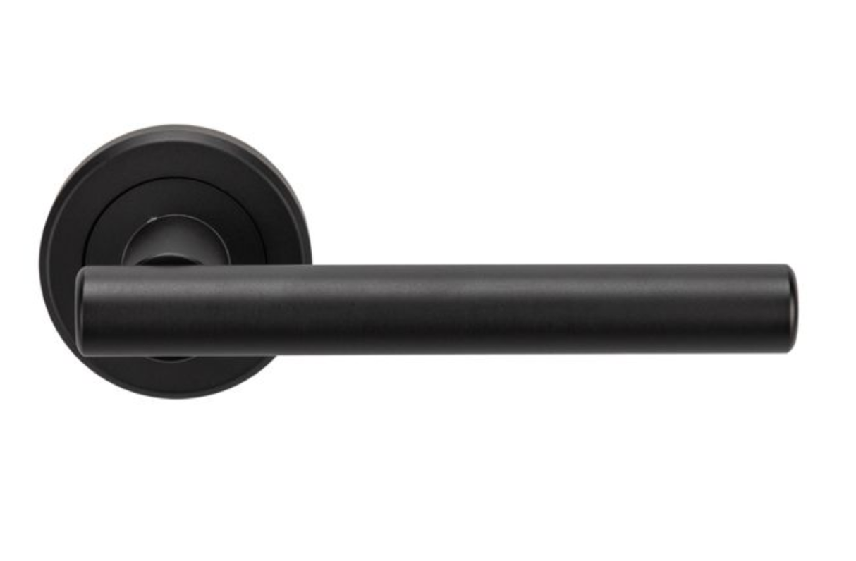 Serozetta Matt Black Philidelphia Lever on round rose | ZIN3121MB