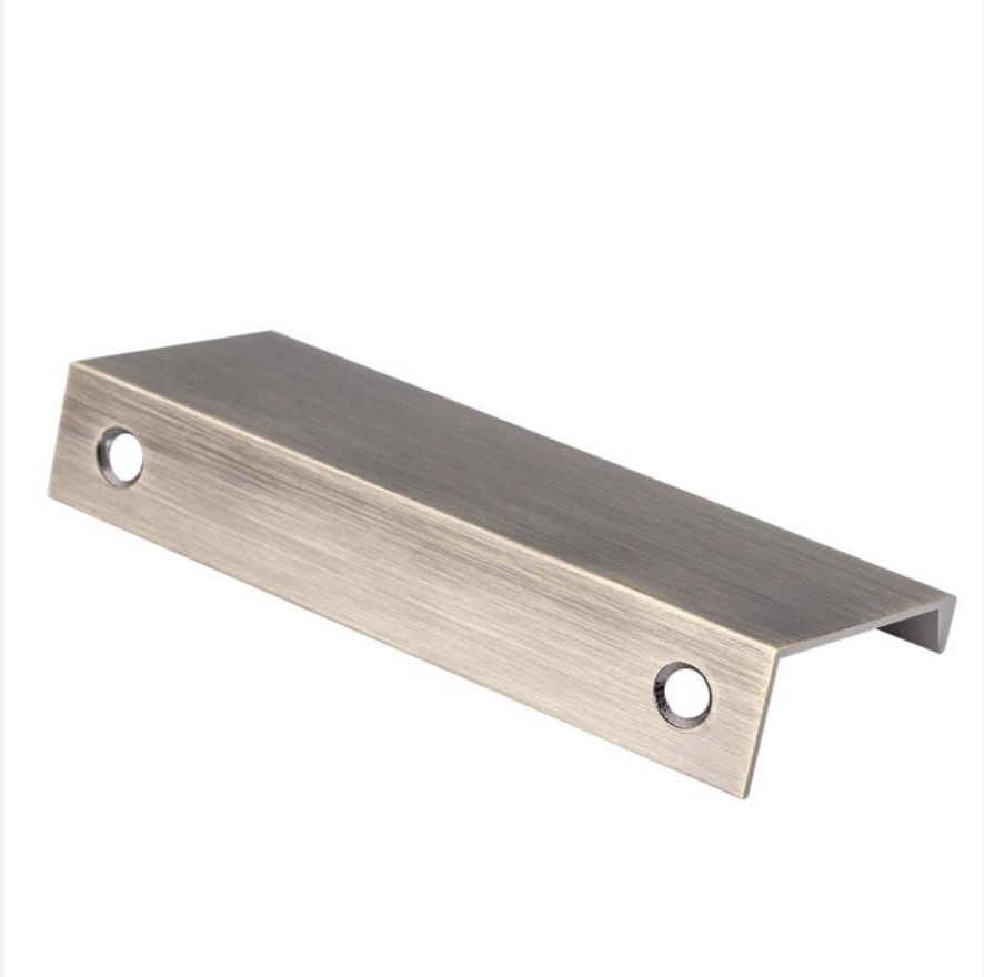 Antique Brass 100mm Squared Edge Pull | FTD302BAB