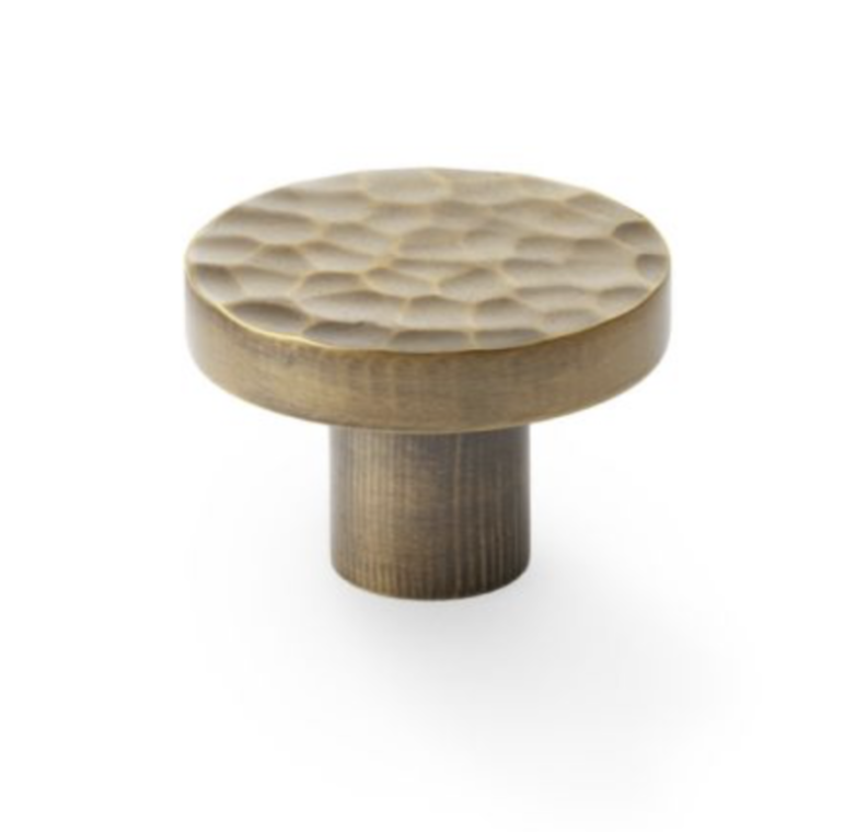 A&W Antique Brass 38mm Hanover Hammered Cupboard Knob | AW820-38-AB