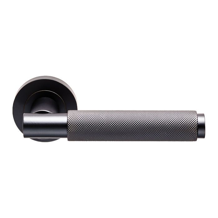 Matt Black Varese Knurled Lever on Round Rose | EUL050MB