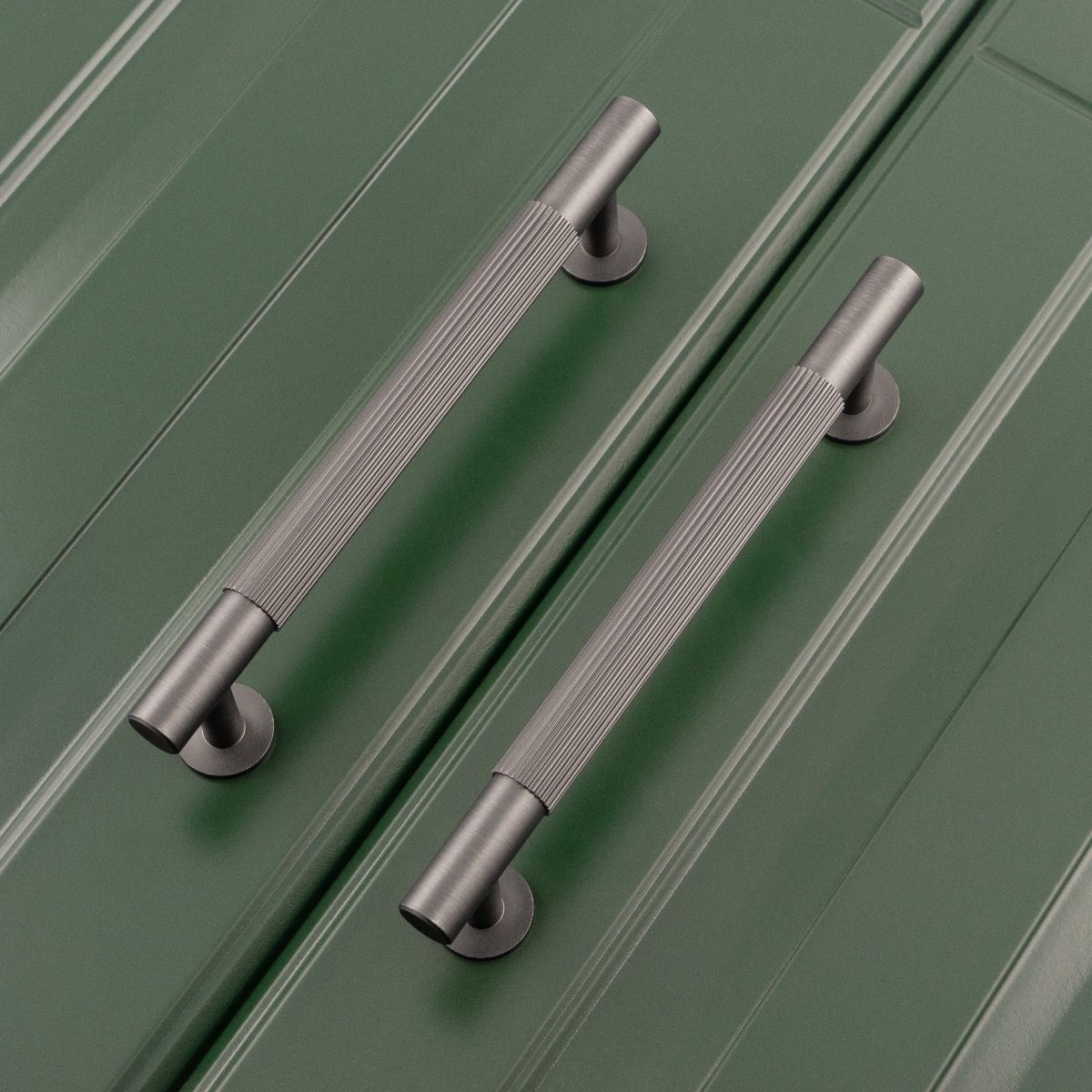 Anthracite 350mm Lines Pull Handle | FTD710HANT
