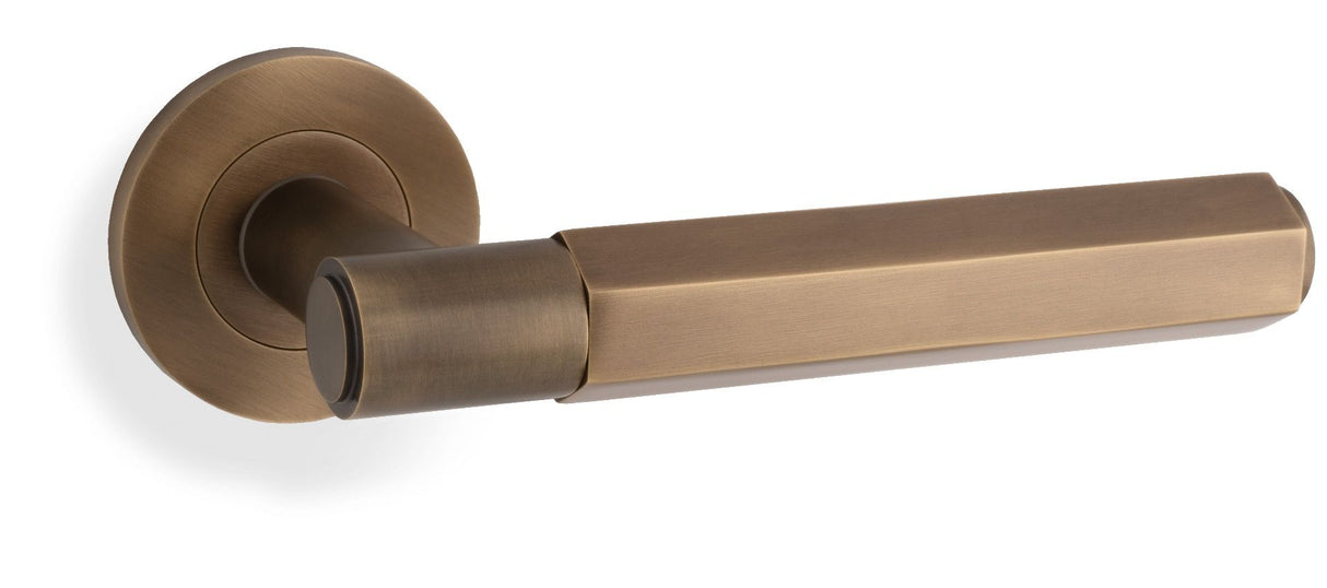 Alexander & Wilks Italian Brass Spitfire Lever Hexagonal Cut on rose | AW224IB