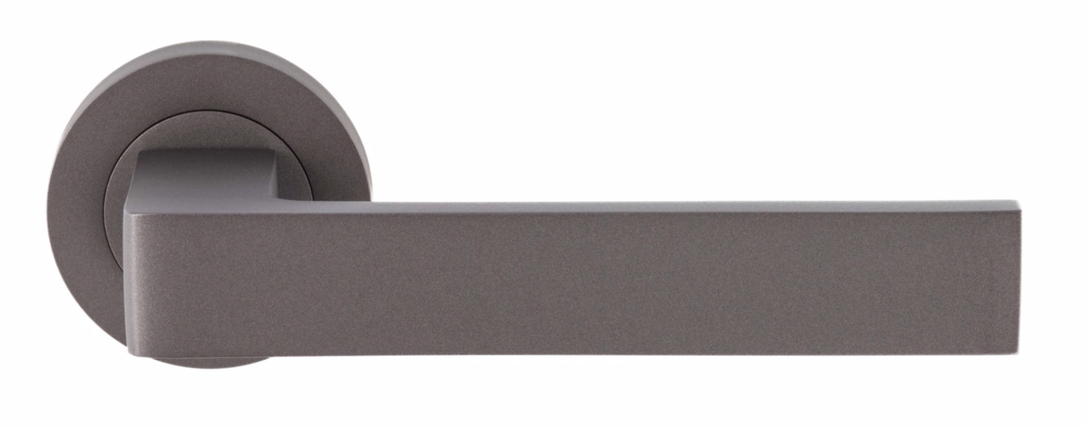 Set Matt Bronze Sasso Lever Furniture on round rose | EUL010MBRZ