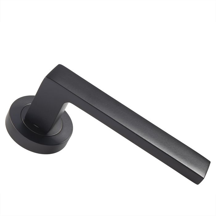 Set Matt Black Sasso Lever Furniture on round rose | EUL010MB